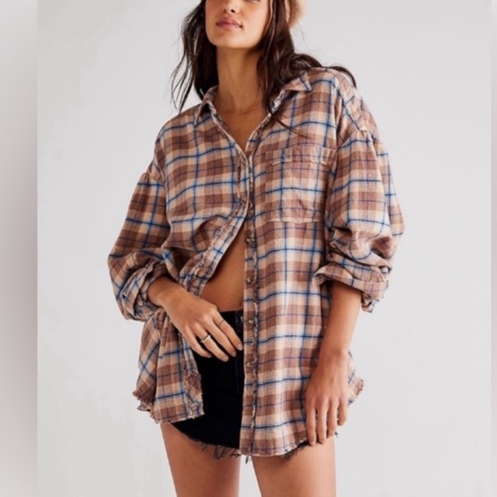 Free People We The Free Happy Hour Plaid Flannel Oversized shirt size Medium EUC